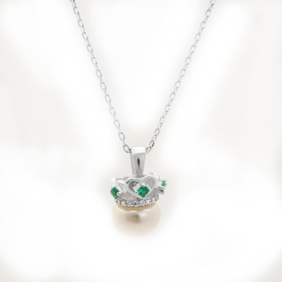 Genuine Pearl Necklace - Picture 2 of 2